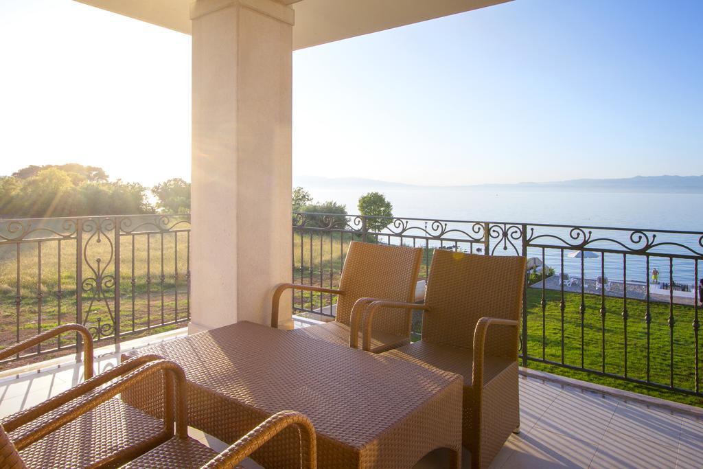 Luxury Apartments Villa Matea Malinska Esterno foto