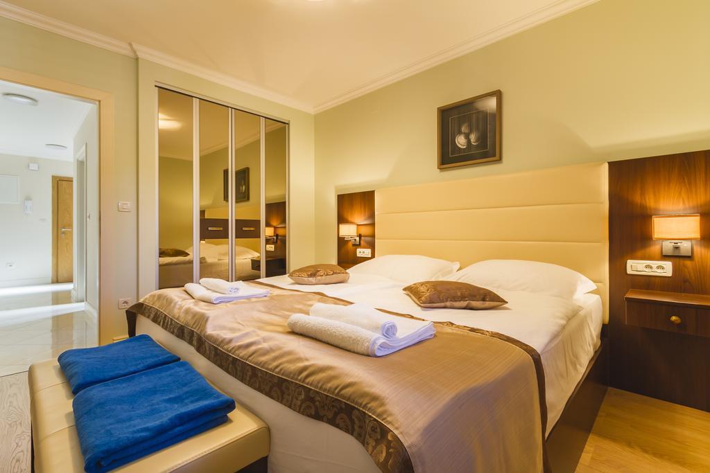 Luxury Apartments Villa Matea Malinska Esterno foto