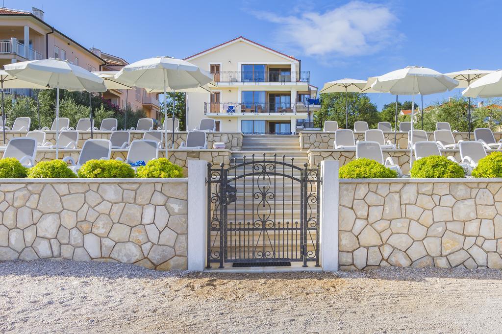 Luxury Apartments Villa Matea Malinska Esterno foto