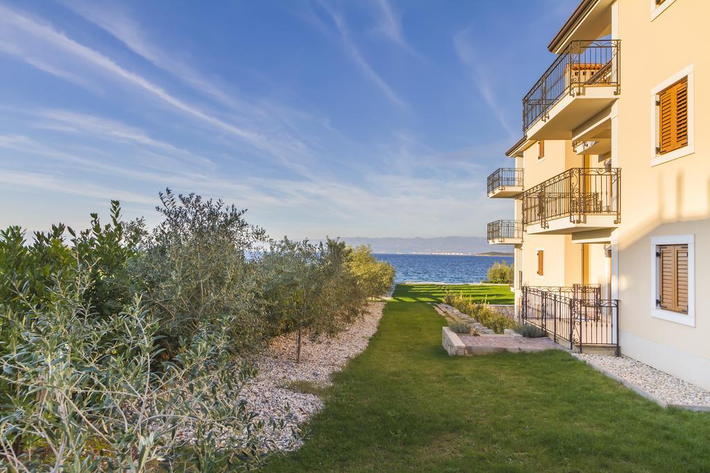 Luxury Apartments Villa Matea Malinska Esterno foto