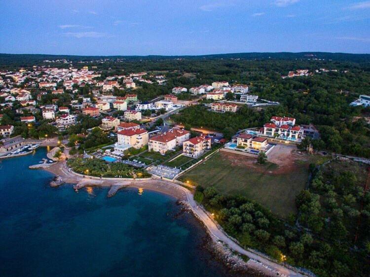 Luxury Apartments Villa Matea Malinska Esterno foto